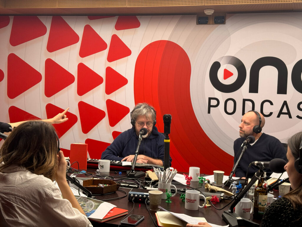 Radio Deejay, Dungeons and Deejay, D&D, Dungeons and Dragons, Podcast, Francesco Lancia, Rocco Tanica, Matteo Curti, Franscesco Costa, Zoltar, Brenda Lodigiani, Alessandra Patitucci, Omar Rashid, VR, video VR, Insta360