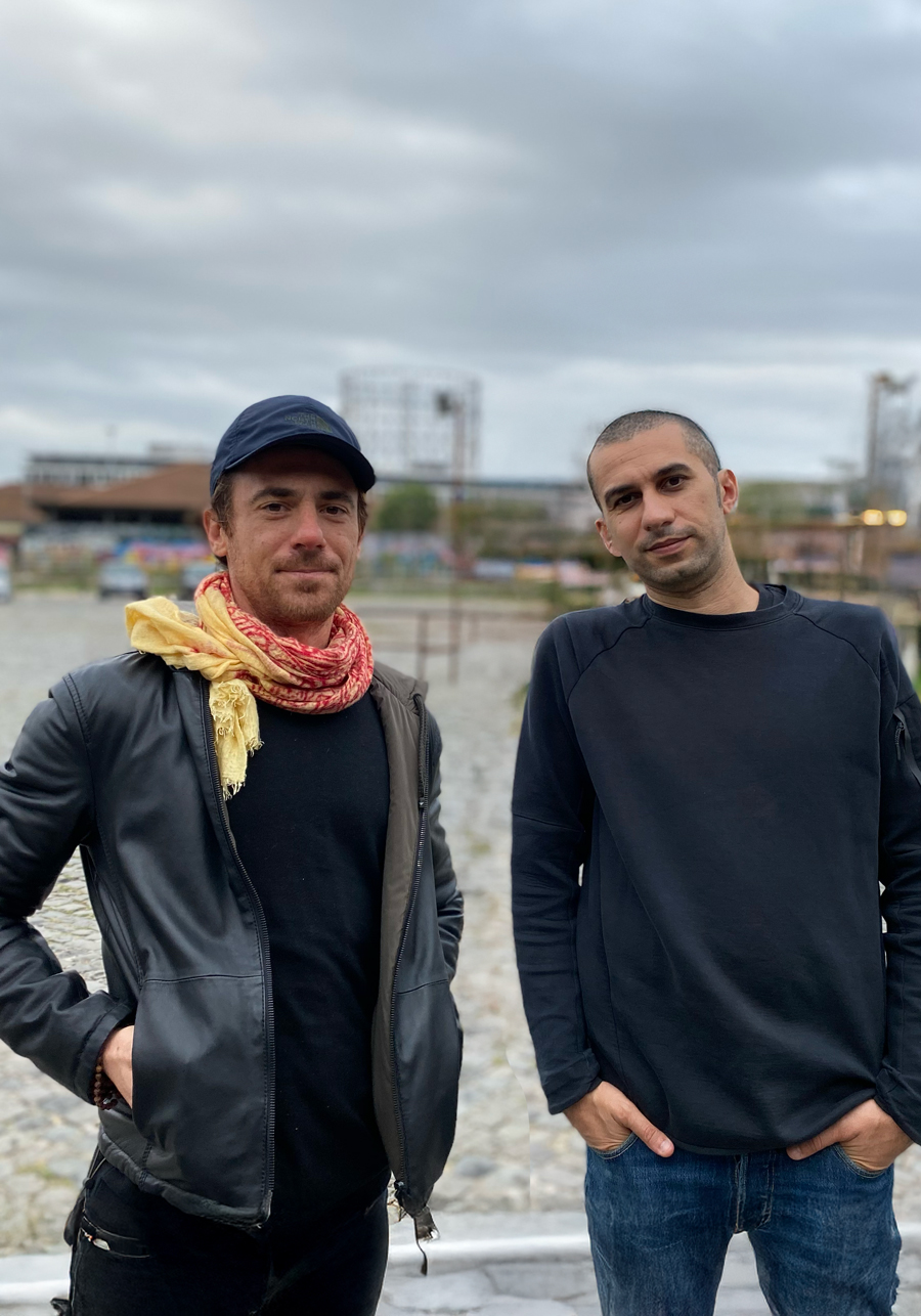 Elio Germano e Omar Rashid